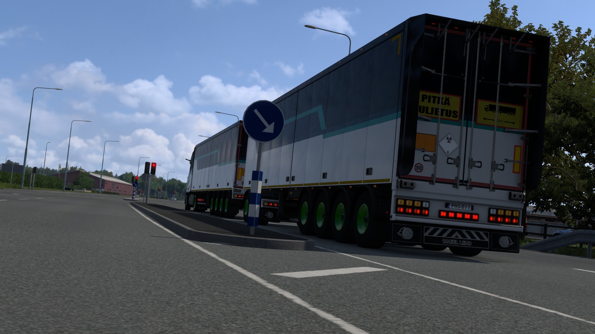 Sammakko truck parked at a rest area